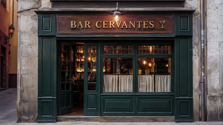 Rótulo de fachada de Bar Cervantes fabricado e instalado por Pingraf en Asturias